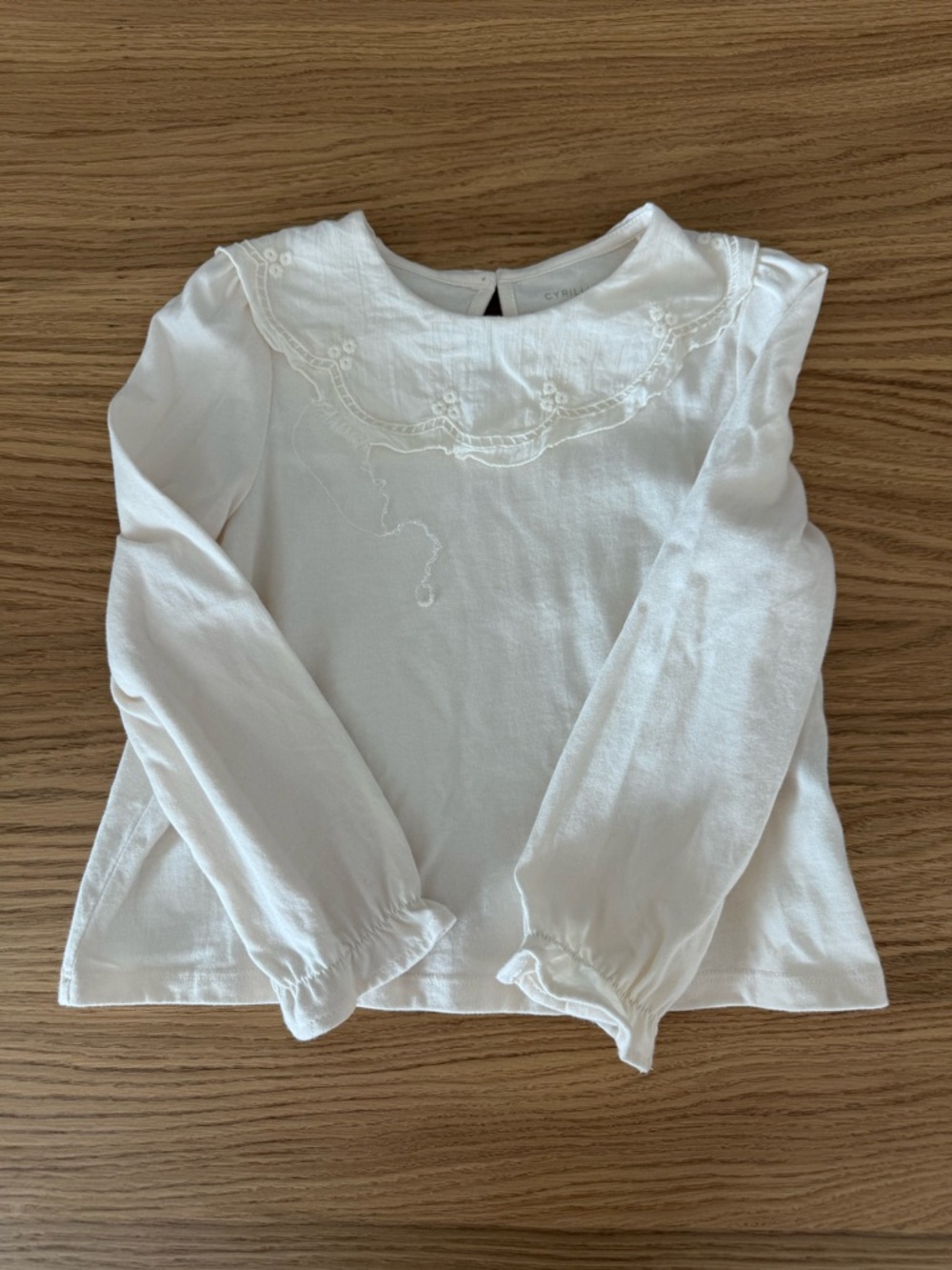 Cyrillus White Girls Long-Sleeve Top with Embroidered Collar